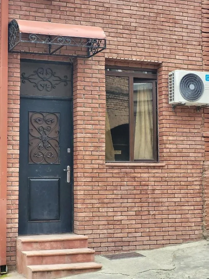 4 Chocolate Apartments In Old ティビリシ 0*,